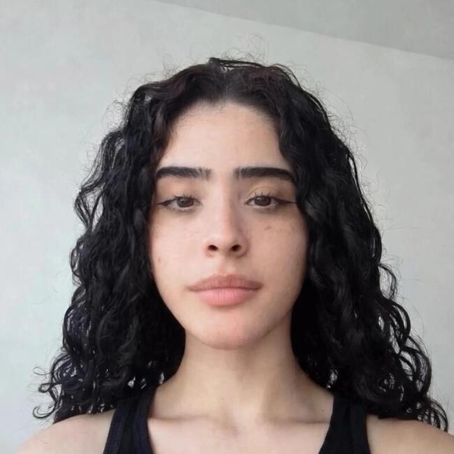 Babá em Florianópolis: Isabelle