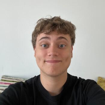 Babysitter in Ixelles-Elsene: Loïc