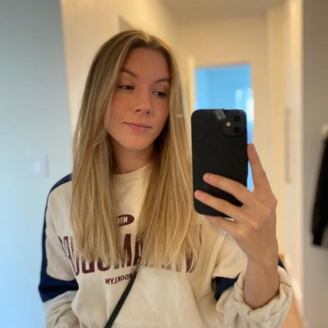 Babysitter in Wellington: Emma