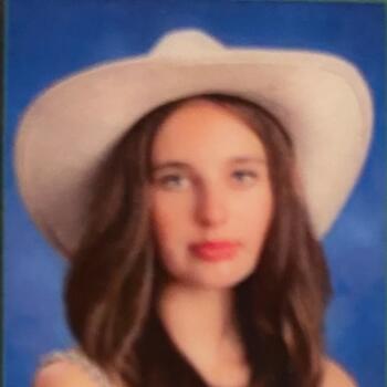 Baby-sitter in Victoria: Lizzie