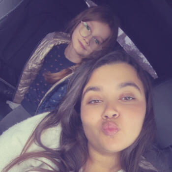 Babysitter Sambreville: Safia