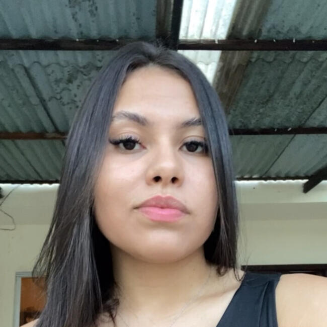 Babysitter in Tubarão: Amanda