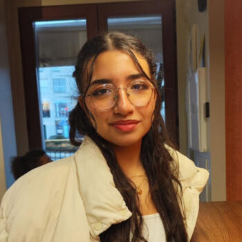 Babysitter Sobrado de Paiva: Rafaella