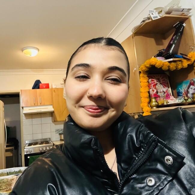 Babysitter in Sydney: Aarati