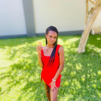 Babysitter Harare: Tadie