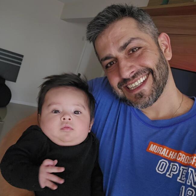 Babysitting job in São Paulo: Leandro