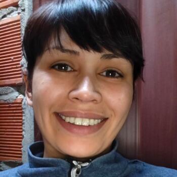 Babysitter in Lanús: Denise Lucia
