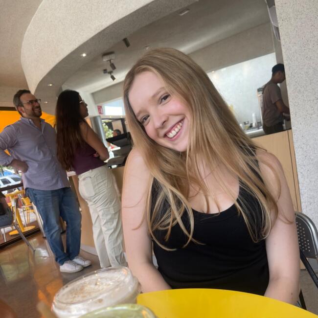 Babysitter in Monterrey: Lia