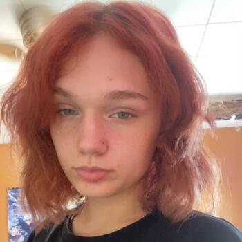 Babysitter in Crestline: Bethany