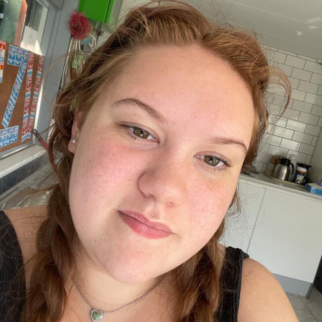 Babysitter in The Hague: Amber