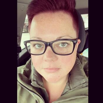 Babysitting job in Edmonton: babysitting job Nicole
