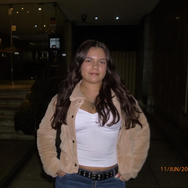 Babysitter in Buenos Aires: Ailen