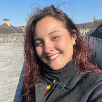 Babysitter in Cork: Nicole