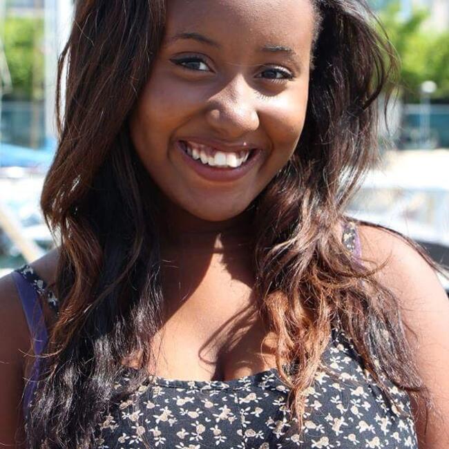 Baby-sitter in Lausanne: Lesly Amour