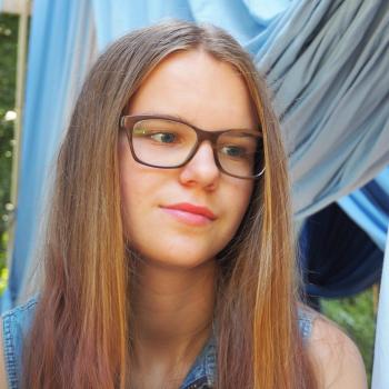 Baby-sitter Heist-op-den-Berg: Karlijn