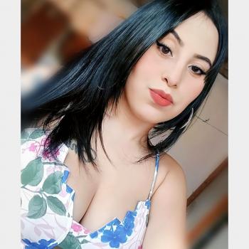 Babysitter in Frei Paulo: Mayara