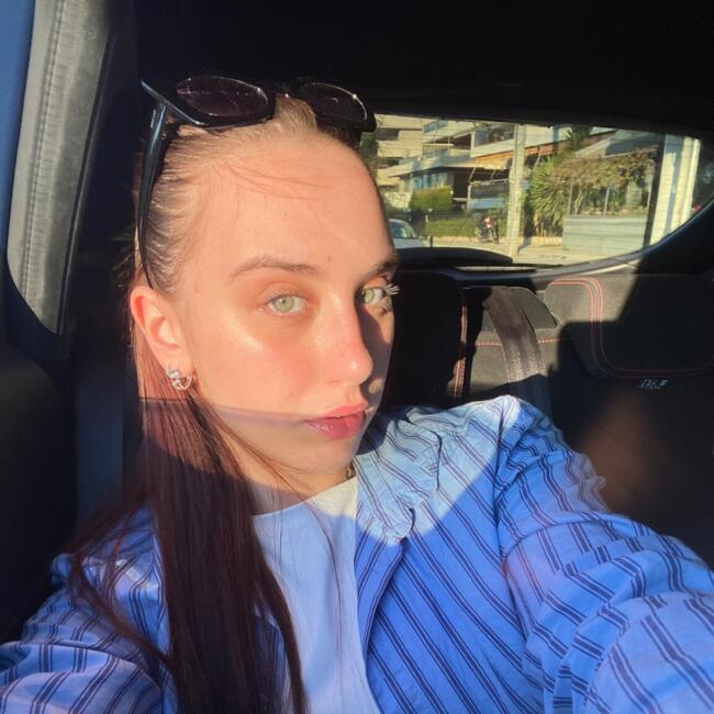 Nanny in Volos: Ασημίνα