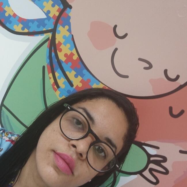 Babá em Carapicuíba: Camila