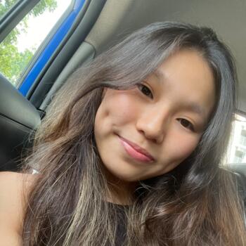 Babysitter Singapore: Sharlyn