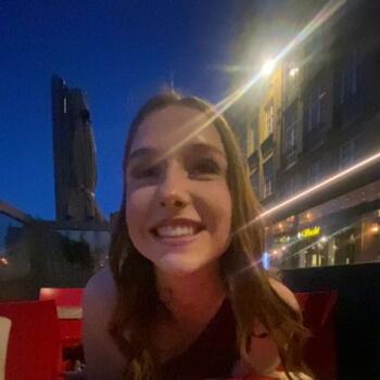 Babysitter in Ieper: Ferun