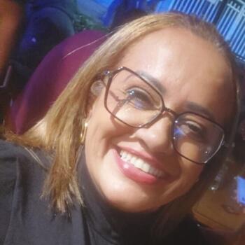 Babysitter Rio de Janeiro: ROBERTA