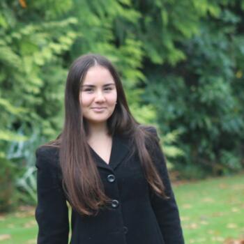 Babysitter in Auckland: Maddison