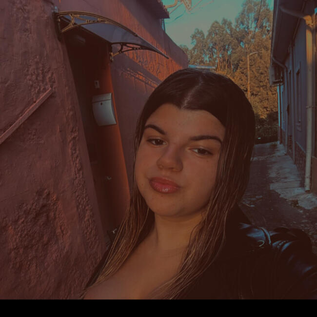 Babysitter in Porto: Ines