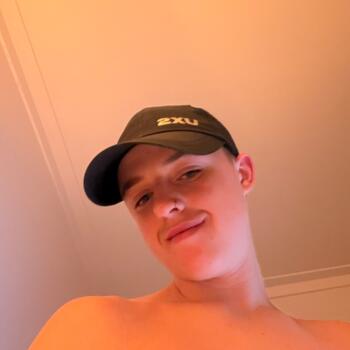 Babysitter in Melbourne: Lincoln