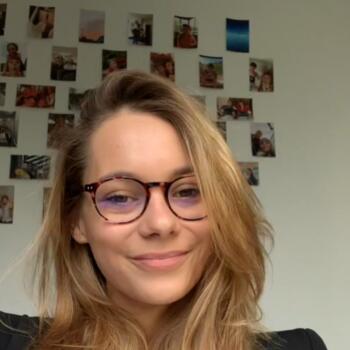 Babysitter in Courbevoie: Valentine