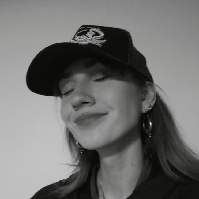 Babysitter in Sainte-Savine: Lucile