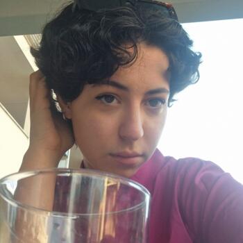 Babysitter in Perugia: Paola