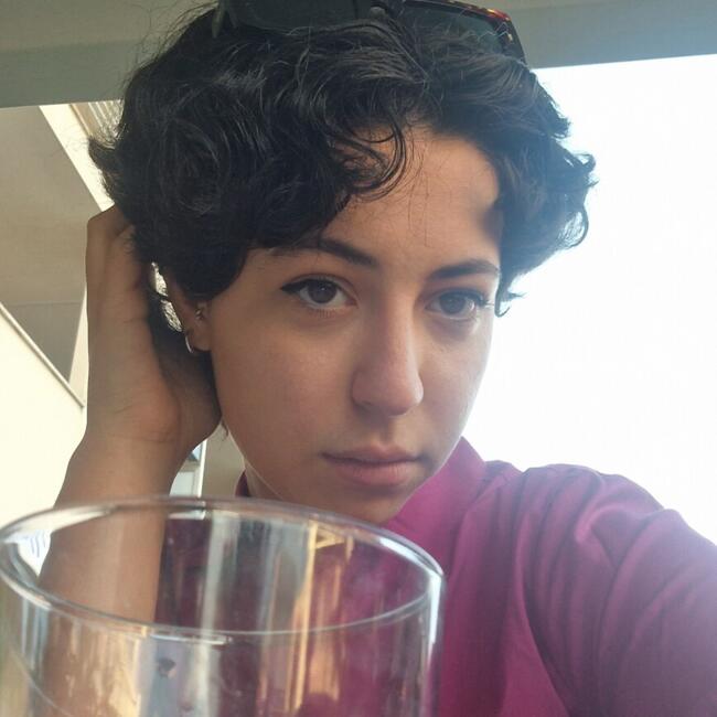 Babysitter in Perugia: Paola