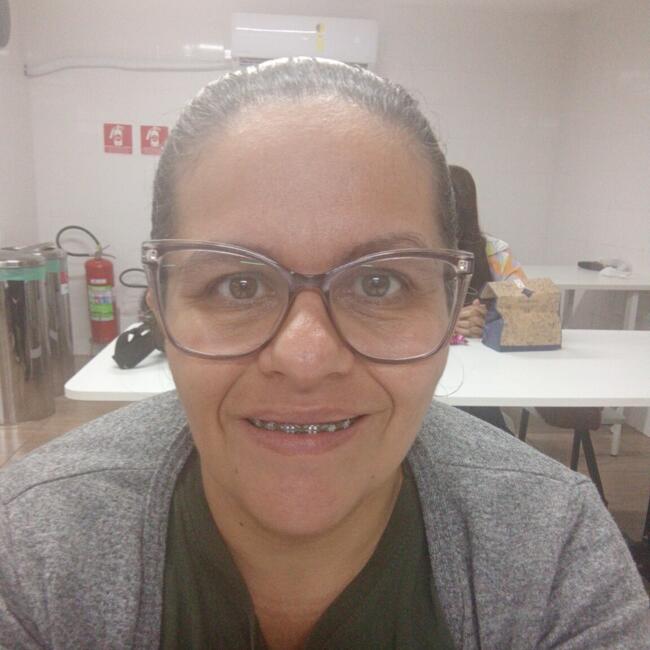 Babysitter in Osasco: Girlene Siqueira