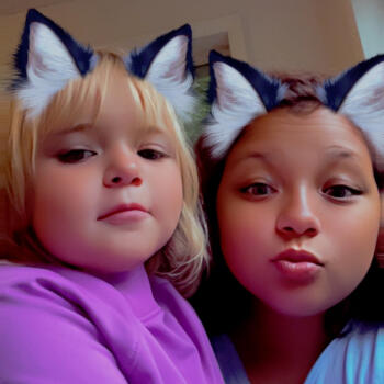 Babysitter in Erie: Alexis