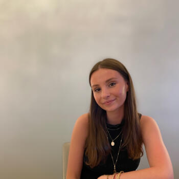 Babysitter in Bordeaux: Angele