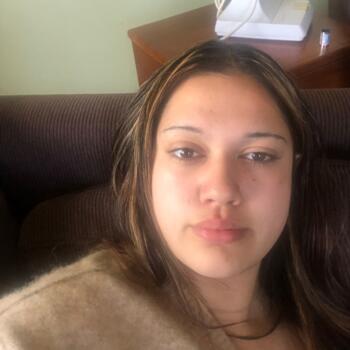 Babysitter in Turangi: Harmony-marie