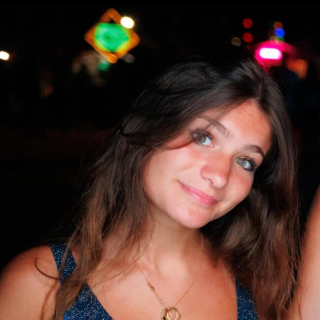 Babysitter in Labège: Valentine