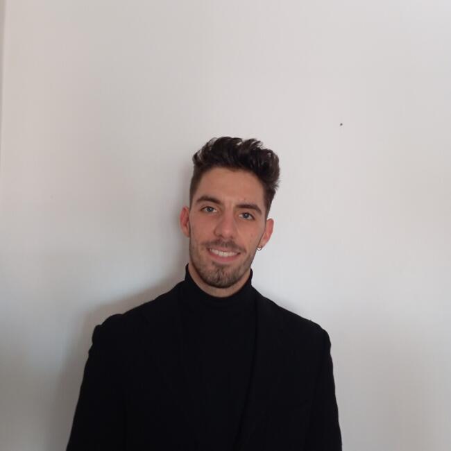 Babysitter in Sint-Pieters-Leeuw: Hernán