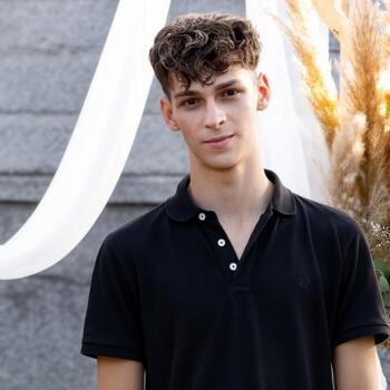 Canguro en Vilagarcía de Arousa: Adrián