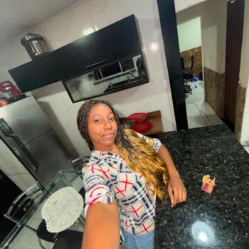 Babysitter in Volta Redonda: Aline