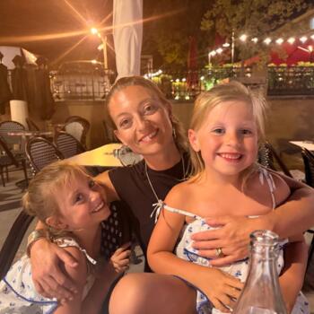Babysitting job in Saint-Rémy-de-Provence: Natalie
