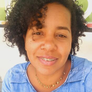 Trabalho de babysitting em Cascais: Trabalho de babysitting Leila