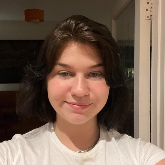 Babysitter in Bristol: Tilly