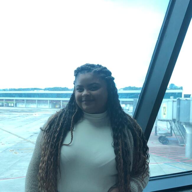 Babysitter in Salvador: Fabiana