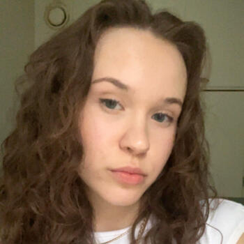 Babysitter in Oulu: Enni