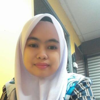 Babysitting job in Ampang: babysitting job Nurfarah