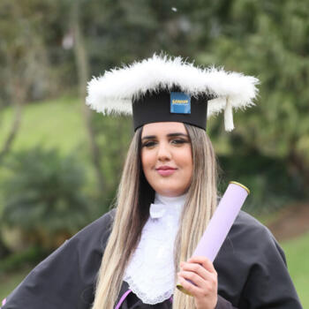 Babá em São Leopoldo: Suélen