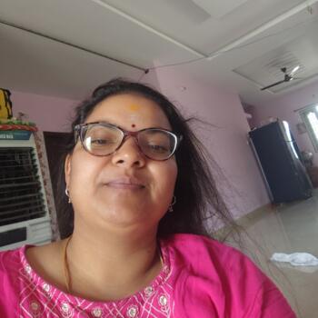 सिकंदराबाद में बेबीसिटर: Tr