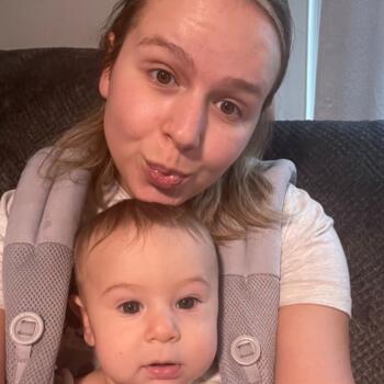 Babysitting job in Brisbane: babysitting job Abby