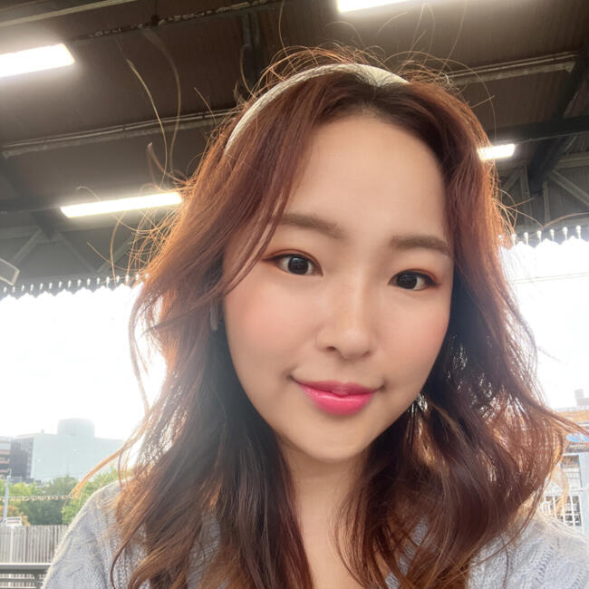 Babysitter in Sydney: Jenny